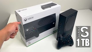 Xbox Series X 1TB SSD Console Includes Xbox Wireless Controller Review [upl. by Seiden]