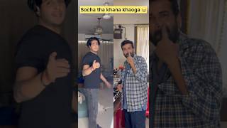 Socha tha khana khao ga 😂 viralvideo comedy comedygoals comedyfilms youtubeshorts funny [upl. by Badger]