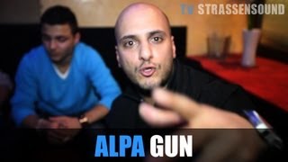 EURE FRAGEN AN ALPA GUN  TV STRASSENSOUND [upl. by Zollie60]