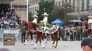 Desfile 20 de Noviembre 2024 en la Ciudad de México 12 [upl. by Arihsay]