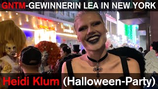 GNTMGewinnerin Lea bei Heidi Klums HalloweenParty in New York  Cooles Interview am Times Square [upl. by Lj]