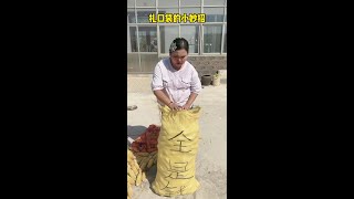 Xiaohua acridine Xiaohua acridine interesting jokes Rural Short Drama everyday [upl. by Solracesoj]