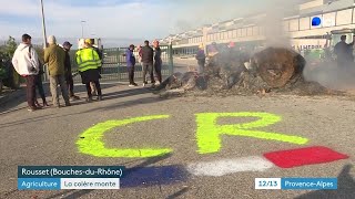 Les agriculteurs ont bloqué lentrepot de LIDL de ROUSSET 14NOV2024 [upl. by Ellebanna]