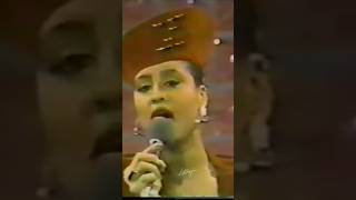 Phyllis Hyman  Old Friend Snippet  Original Sound  PhyllisHyman phyllis goat music short [upl. by Meilen816]