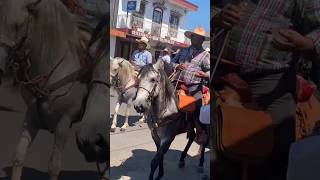 Cabalgata24 de octubre en Cuauhtemoc colimaMex [upl. by Anaitsirk963]