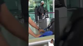 Grand entry of Mufti Salman Azhari in Bengaluru Airport [upl. by Roselia179]