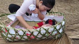 18 Years Old Single Mom  Knitting Bamboo Cradles Completing Bamboo Roofs with Children Ep3 [upl. by Claudina]