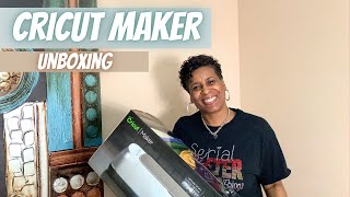 UNBOXING CRICUT MAKER [upl. by Yartnod38]