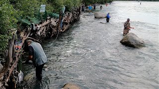 Salmon Fishing the Kenai River [upl. by Jaine689]