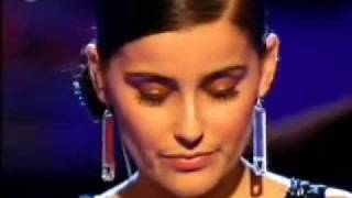 Nelly Furtado  Try live [upl. by Anirehtak]