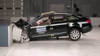 2005 Audi A6 moderate overlap IIHS crash test [upl. by Assilanna822]