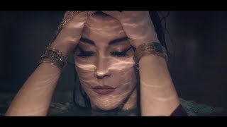 Hande Yener  Seviyorsun  Official Video [upl. by Rawdan]