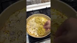 Tabak tabak yiyeceğiniz makarna 😇 food pratiktarifler makarna spagetti pasta [upl. by Nahtonoj]