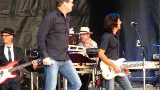 Huey Lewis amp The News  I Want A New DrugSmallworld live in Ottawa  July 10 2011 [upl. by Ecidnarb]