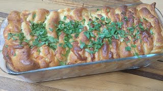 The easiest garlic bread recipe 🍞خبز الثوم والجبنة الخطيرسهل التحضير شهي [upl. by Eissed704]