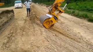 Slope Vibratory Compactor used in Railway Embankment [upl. by Gwynne]