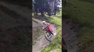 Downhill Day wiriehorn bikeparkwiriehorn bikeparkthunersee mtb vtt [upl. by Anaicilef]