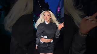 Shirin David  Bauch Beine Po fyp shirindavid trending dance viral [upl. by Myca]