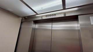 Montgomery Hydraulic Elevator at Macys Deerbrook Mall in Humble TX [upl. by Saberhagen737]