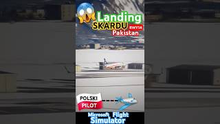 🛬🔥Dangerous airport landing Boeing 737 Skilled Pilot top likeaboss msfs shorts [upl. by Cordey]