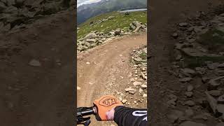 Das beste Panorama🤩 Was für ein super Trails in Bellwald🤘mtb mtblife funny chur shorts short [upl. by Archibaldo]