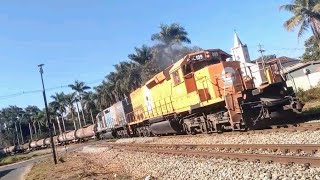 🚆Trem Tanqueiro Carregado Duplas De SD402BB SD40T2 Em Juatuba Maquinista Muito Gente Boa [upl. by Wendye]