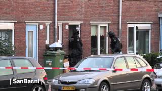 Onrust na aanhouding door Arrestatieteam in het Laakkwartier [upl. by Ariane]