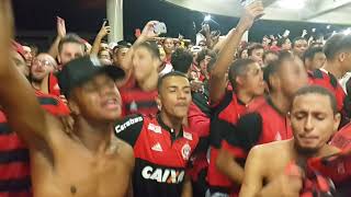 Torcida do Flamengo na Rampa do Maracanã  Copa do Brasil  Flamengo 1x0 Grêmio [upl. by Podvin]