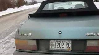 Saab 900 trunk lock stuck Dang [upl. by Steddman853]