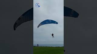 ¿Quieres volar en parapente Aquí los costos y datos shorts parati [upl. by Flanna]