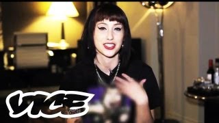 That Time Kreayshawn Stole 100 Blunts  PARTY LEGENDS [upl. by Corvese116]