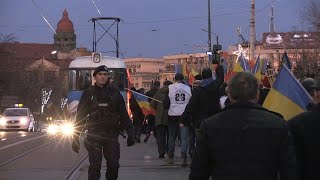 A Timisoara une quotmarche de la libertéquot pour les 30 ans de la révolution roumaine  AFP News [upl. by Kariv]