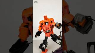 Transformers Legacy United G1 Sandstorm Triple The Trouble transformers actionfigures [upl. by Afnin164]