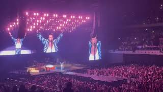 Harry Styles speaking in Japanese  matane  Ariake Arena Tokyo 24 Mar 2023 [upl. by Dacia]