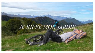 JE KIFFE MON JARDIN [upl. by Akitahs]