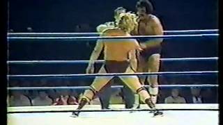 Nick Bockwinkel vs Sheik Adnan El Kaissey 09241981 [upl. by Llerut153]