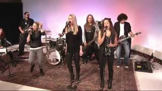 ELSIE BINX  Best of Me Live on FOX 2 Detroit [upl. by Krishnah241]