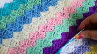 Easy crochet tutorial for c2c stitch Corner to Corner for beginners [upl. by Enaira]