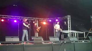 The Highwayman Grannys Attic at Warwick Folk Festival 2016 [upl. by Naga]