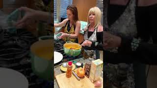 Homemade Chicken Broth  Chicken Broth Recipe  Suzanne Somers 2024 [upl. by Walton]