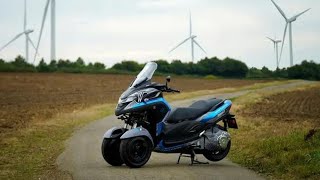 🔴British electric trike promises 100 mph top speed [upl. by Sairtemed]