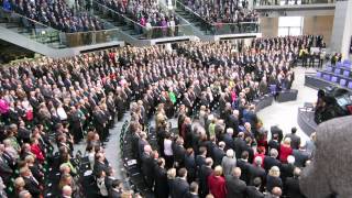 Bundesversammlung singt die Nationalhymne [upl. by Kutzenco]