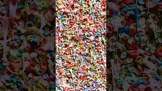 चेविंगम की दीवार  Wall Of Chewing Gum [upl. by Nedah]