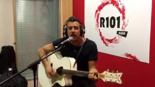 Francesco Gabbani  Eternamente Ora Live Acoustic  Radio R101 2016 [upl. by Gosselin]