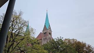 Augsburg A Altstadt Dom Mariä Heimsuchung  Sonntageinläuten Glocken 64 und 2 [upl. by Eibbor]