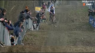 Mathieu van der Poel vs Tom Pidcock Cyclocross Skills Competition [upl. by Callista]