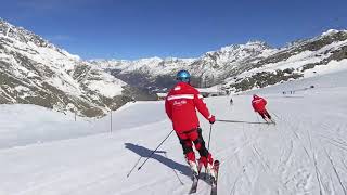 76 km non stop carving in Saas Fee in 8min 30 [upl. by Maible]