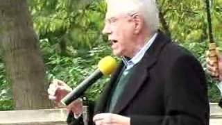 The Ann Arbor News  Mike Gravel speak on the Diag [upl. by Lleznol]