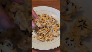 Roses des sables au chocolat blanc recette recettefacile choclate viral shortvideo [upl. by Wenona]