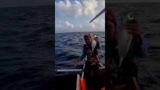 Skipjack tuna bestfishingtechniques fishingmethods fishingtechniques [upl. by Ovatsug]